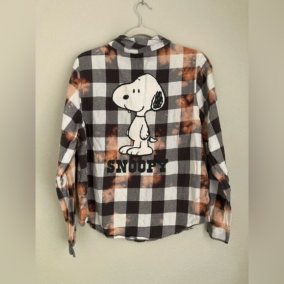 Peanuts Medium Bleach Splatter Button Up Long Sleeve Shirt 90’s Grunge Style - Picture 1 of 8